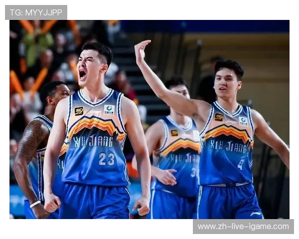 南京同曦迎战广东宏远 激烈对决见证CBA赛场精彩对抗