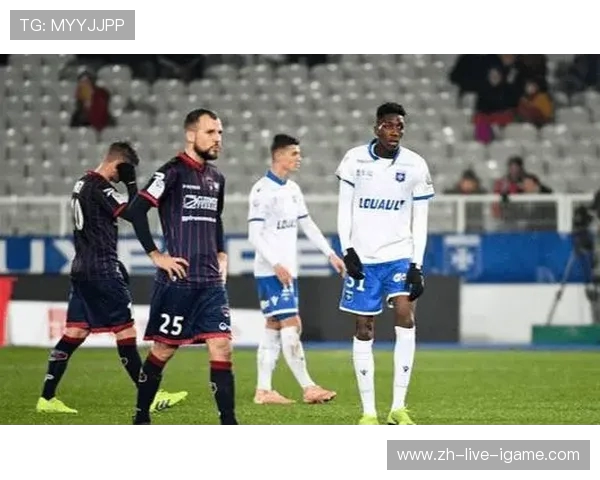 南锡与巴斯蒂亚激战正酣谁能在法乙赛场中笑到最后