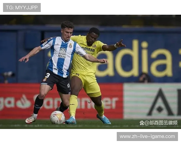 巴拉圭国民与瓜兰尼的激烈对决展现足球魅力与激情的较量